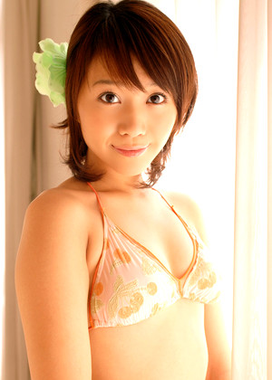 Mika Kaneda 金田美香